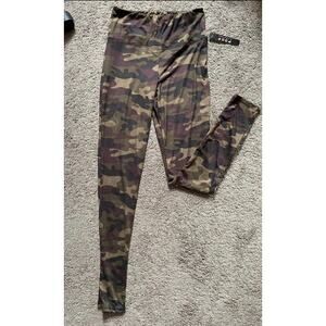 Poof New York small camo leggings